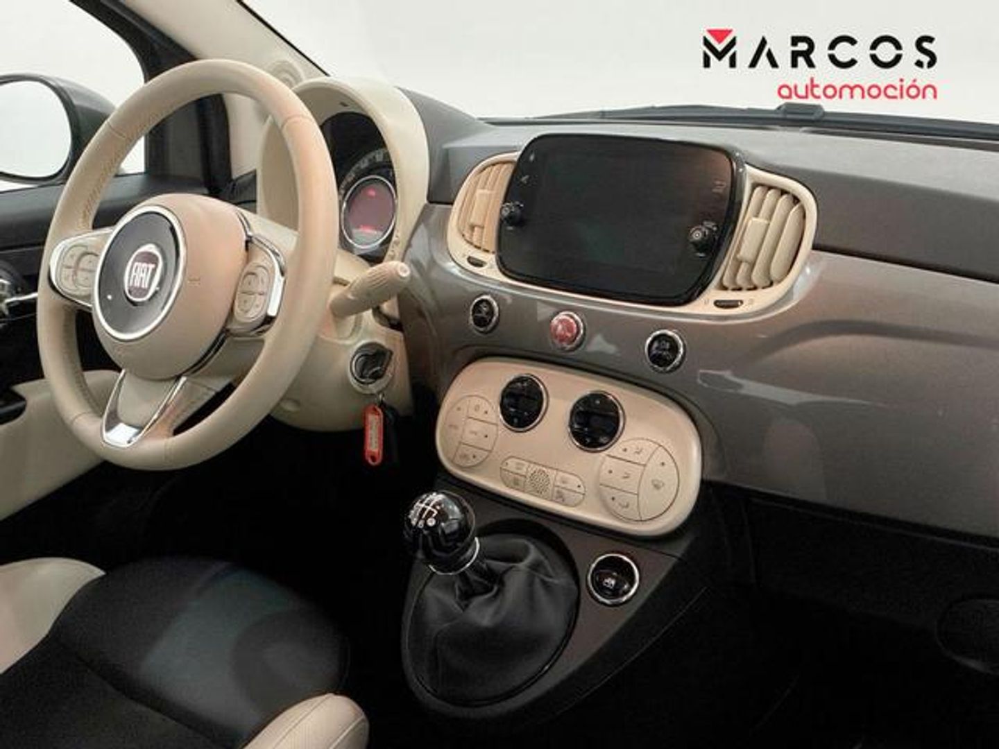 Fiat 500 1.0 Hybrid Dolcevita 51 kW (70 CV)