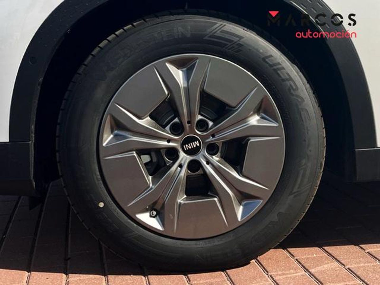 MINI MINI Countryman SE ALL4 230 kW (313 CV)