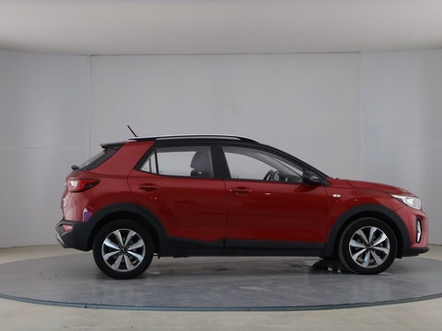 Kia Stonic 1.0 T-GDi MHEV iMT Concept 74 kW (100 CV)