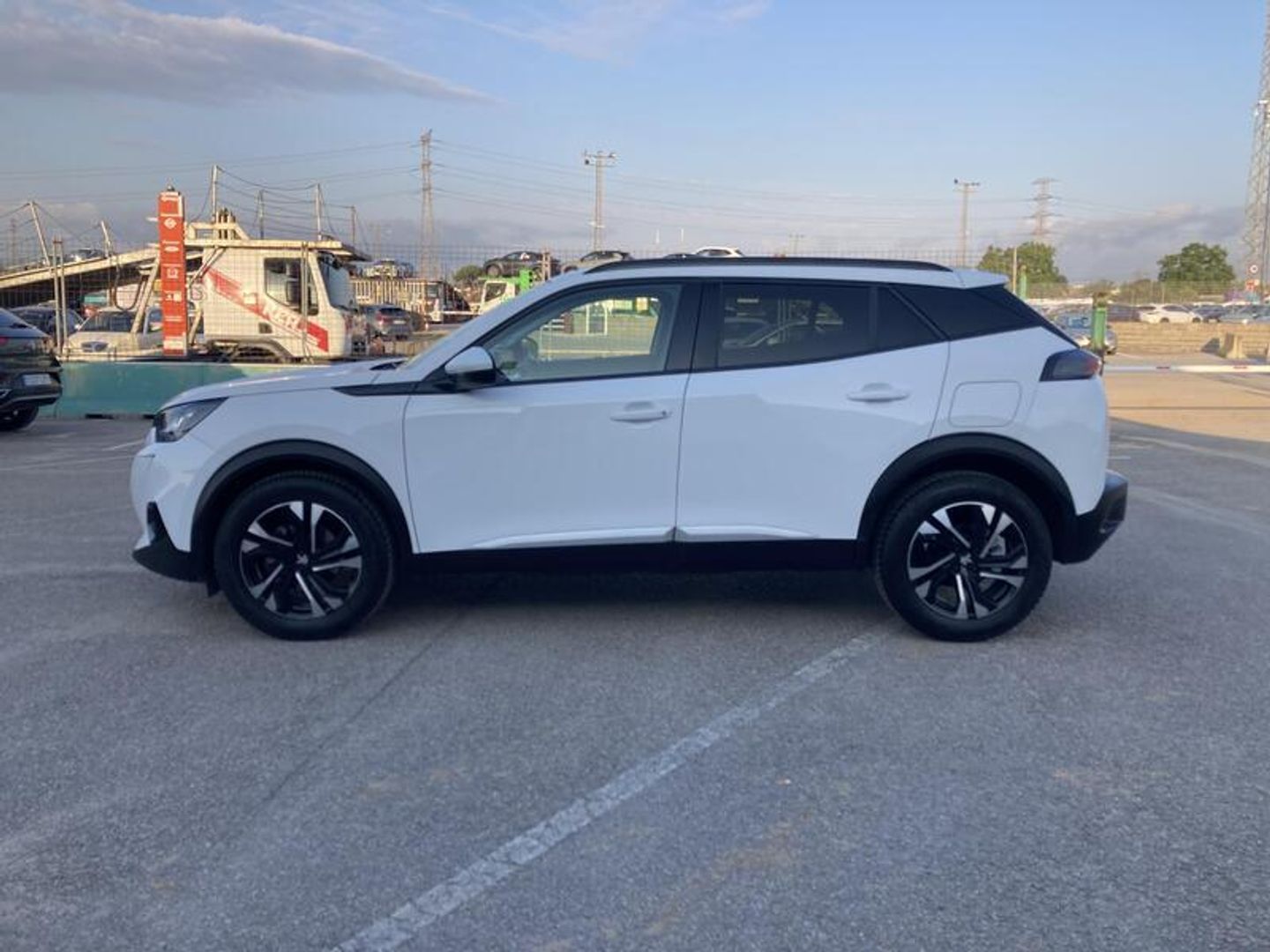 Peugeot 2008 BlueHDi 110 Allure Pack 81 kW (110 CV)