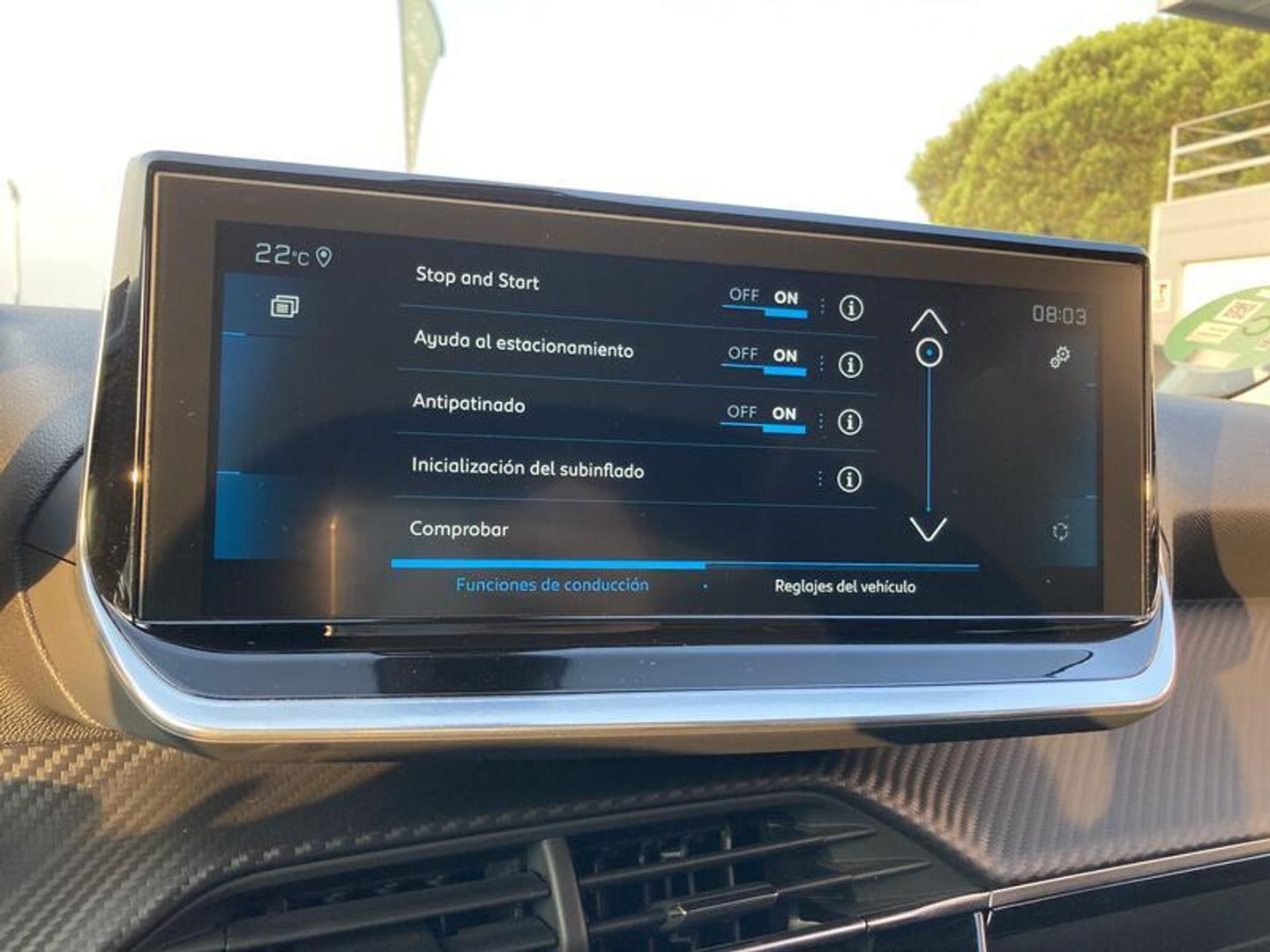 Peugeot 2008 PureTech 130 S&S Allure Pack EAT8 96 kW (130 CV)
