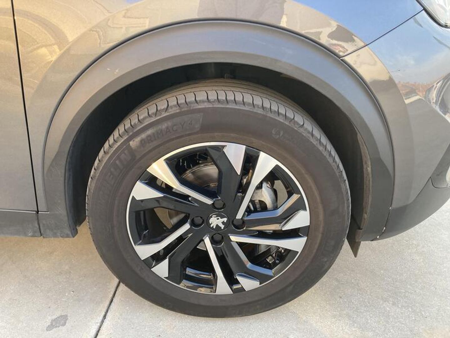 Peugeot 2008 PureTech 130 S&S Allure Pack EAT8 96 kW (130 CV)