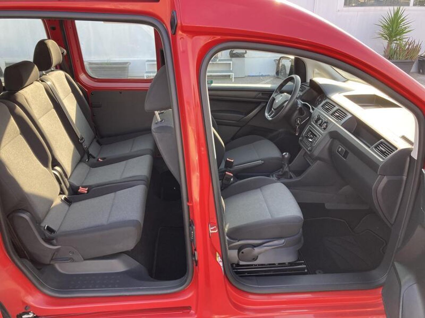Volkswagen Caddy Profesional Kombi 2.0 TDI BMT 75 kW (102 CV)