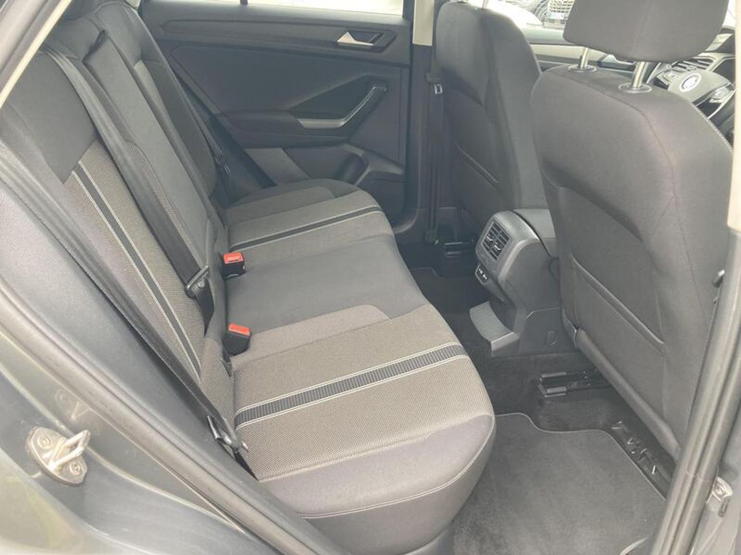 Volkswagen T-Roc Advance 2.0 TDI 85 kW (115 CV)