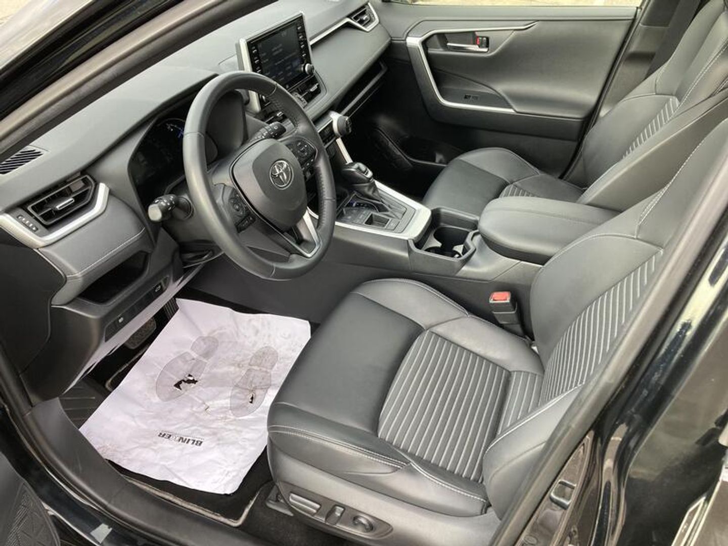 Toyota Rav4 2.5l hybrid Black Edition 160 kW (218 CV)