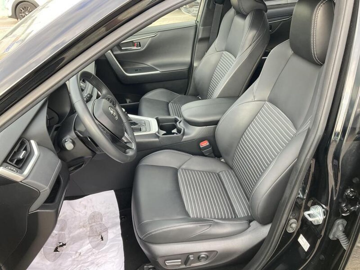 Toyota Rav4 2.5l hybrid Black Edition 160 kW (218 CV)