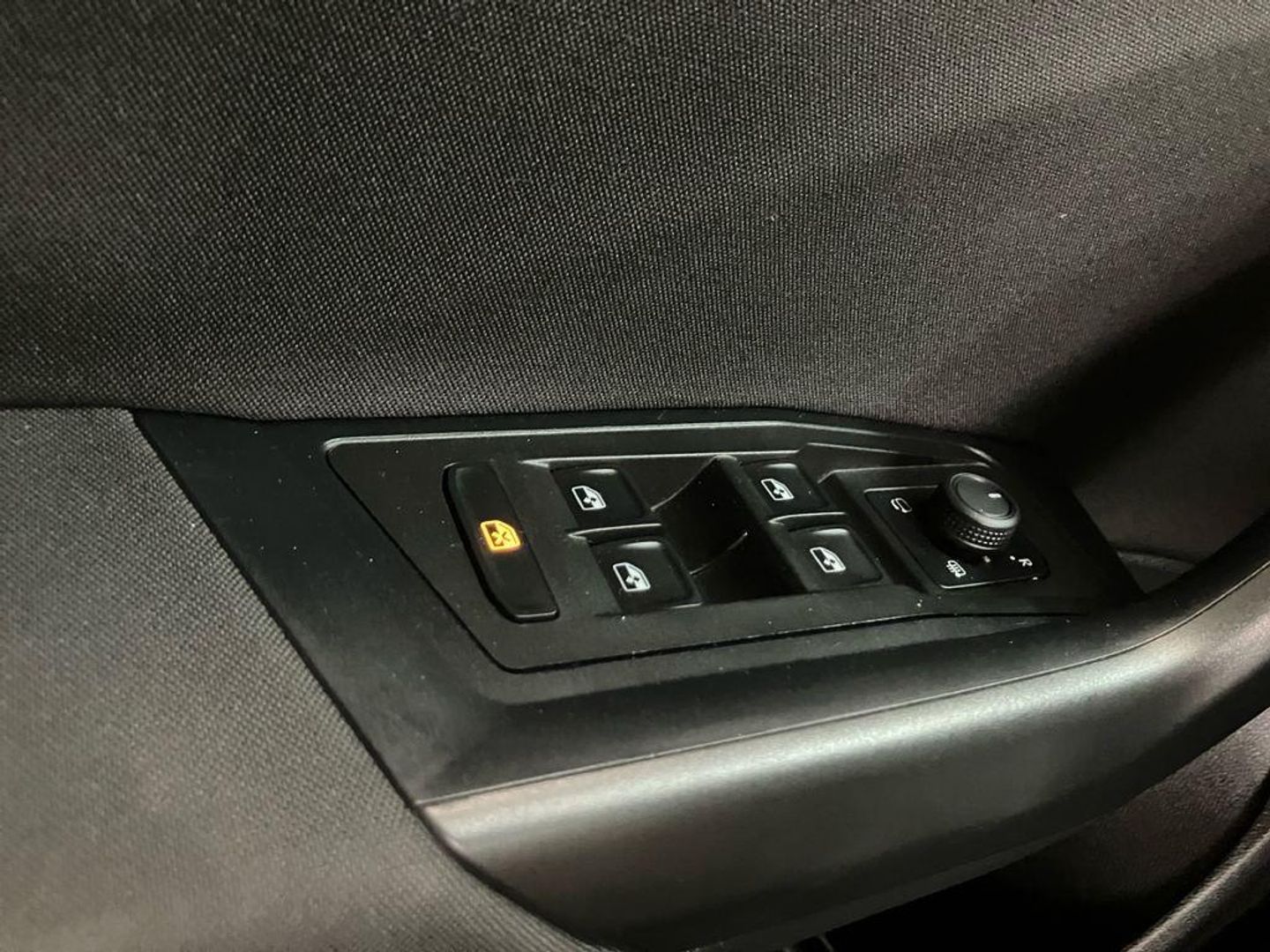 Volkswagen T-Roc Dark 1.5 TSI 110 kW (150 CV) DSG