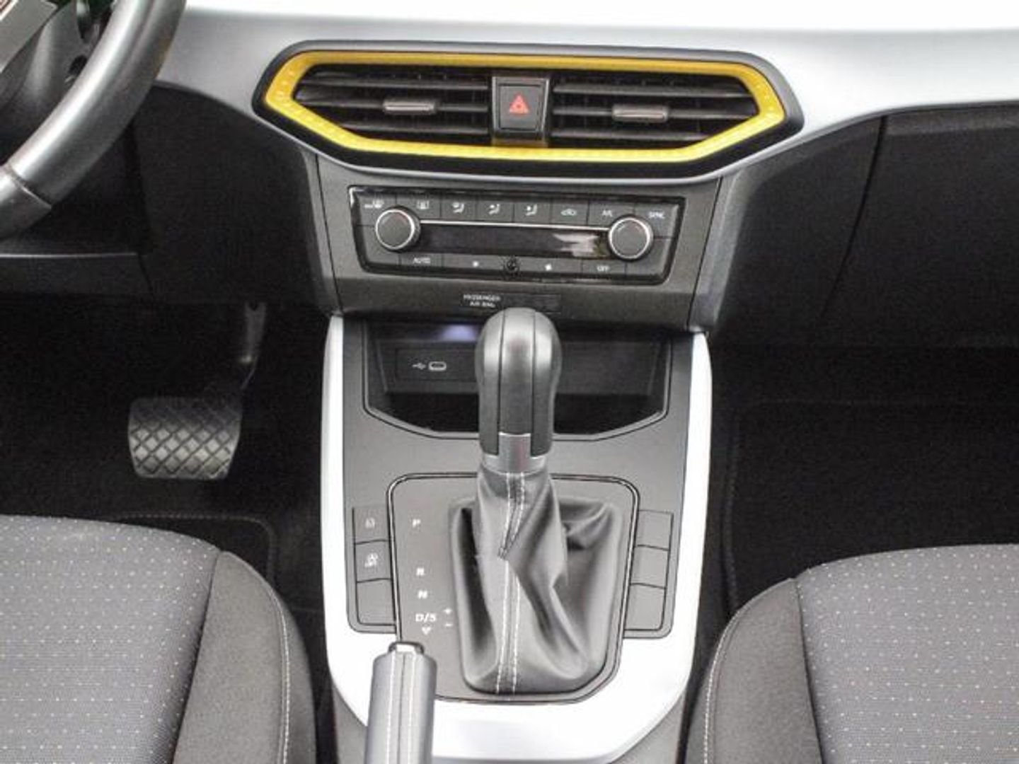SEAT Arona 1.0 TSI Style XM DSG 85 kW (115 CV)