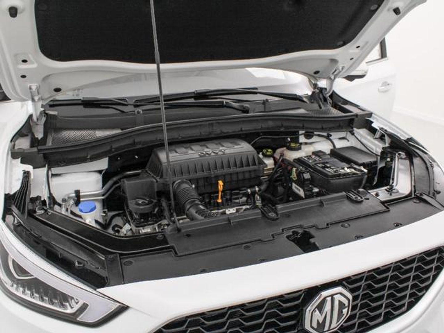 MG ZS 1.5 Luxury 78 kW (106 CV)