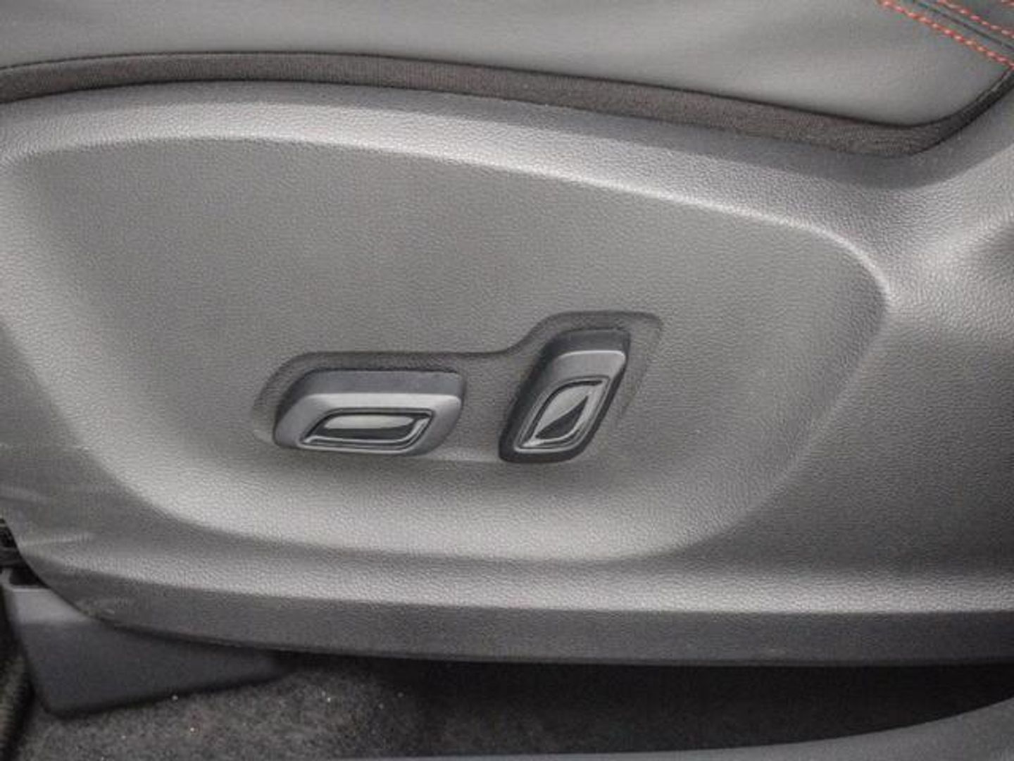 MG ZS 1.5 Luxury 78 kW (106 CV)