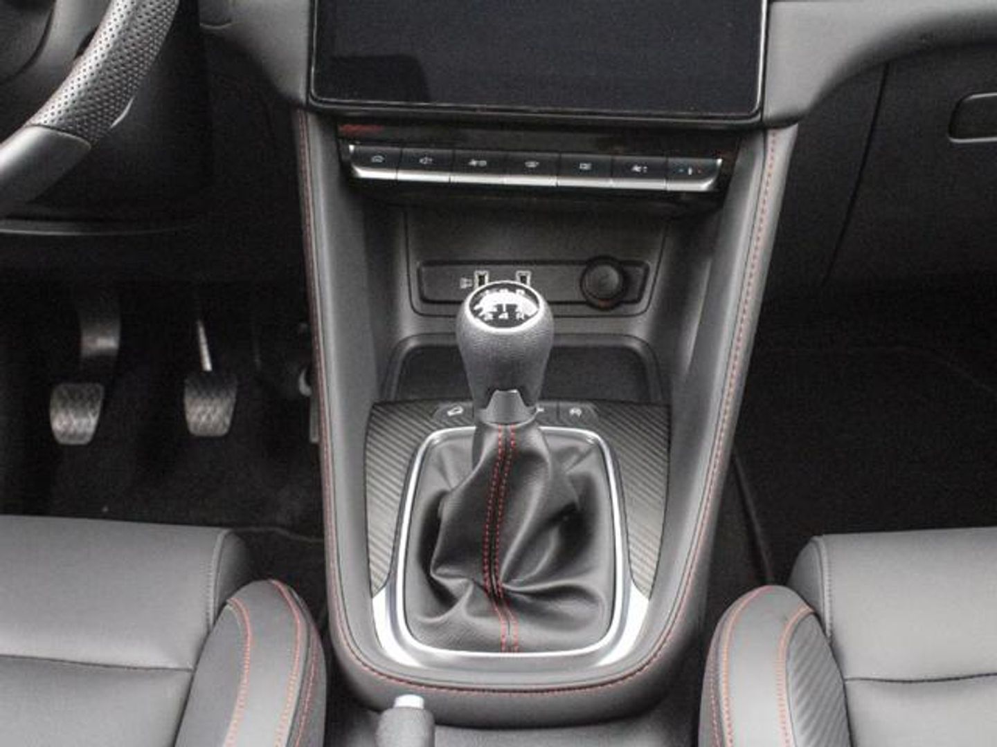 MG ZS 1.5 Luxury 78 kW (106 CV)