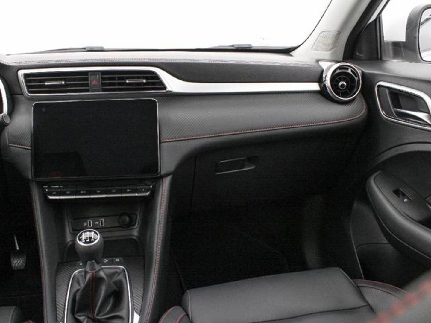 MG ZS 1.5 Luxury 78 kW (106 CV)