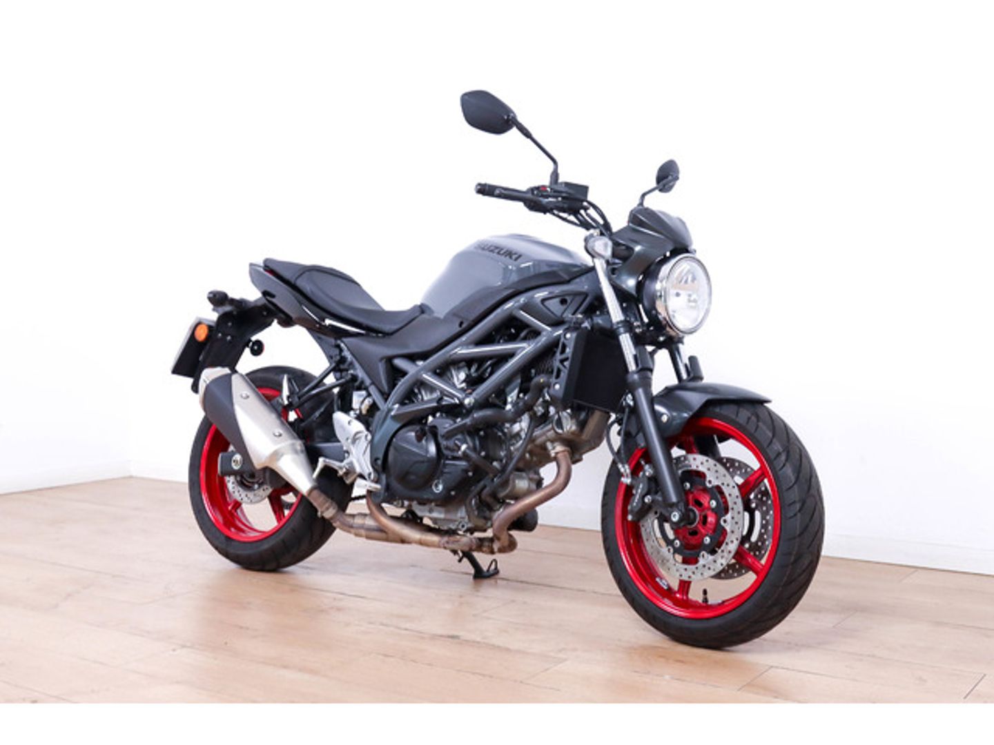 Suzuki SV650
