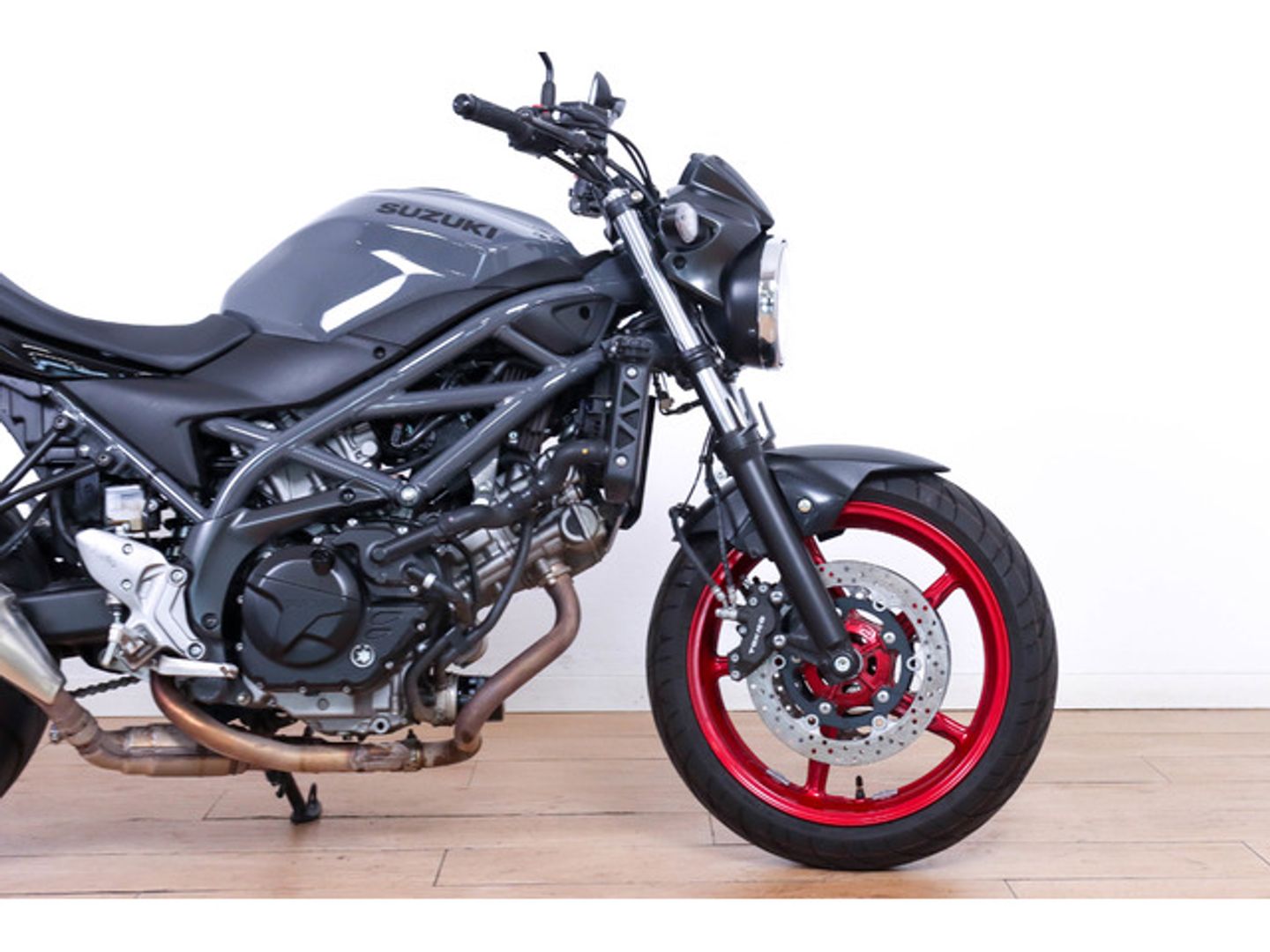 Suzuki SV650
