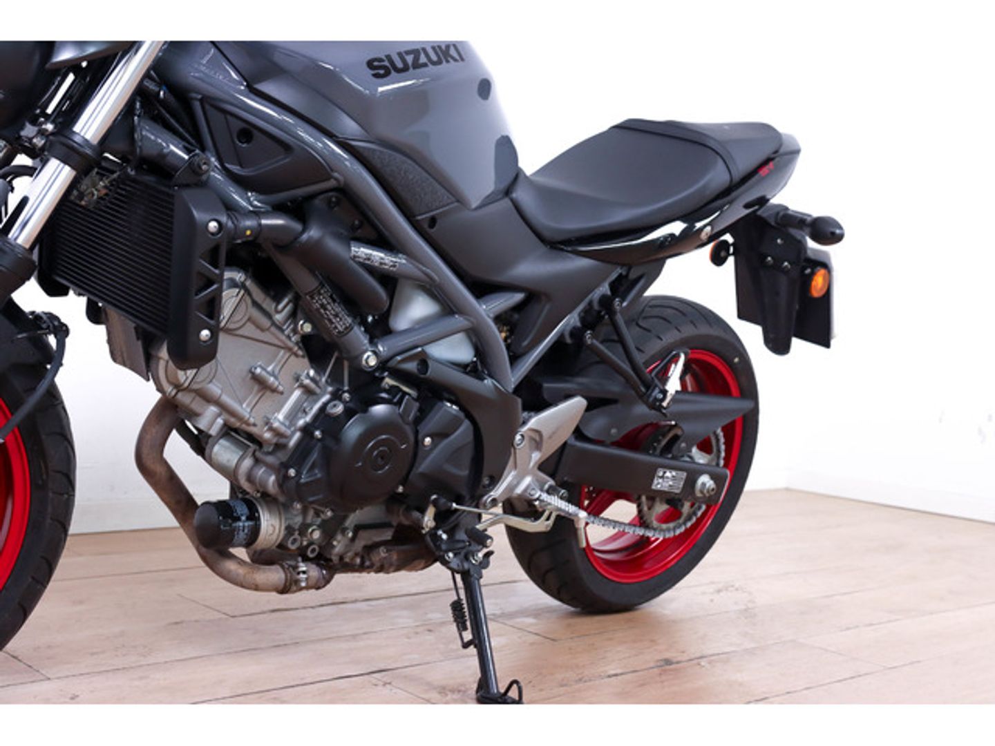 Suzuki SV650