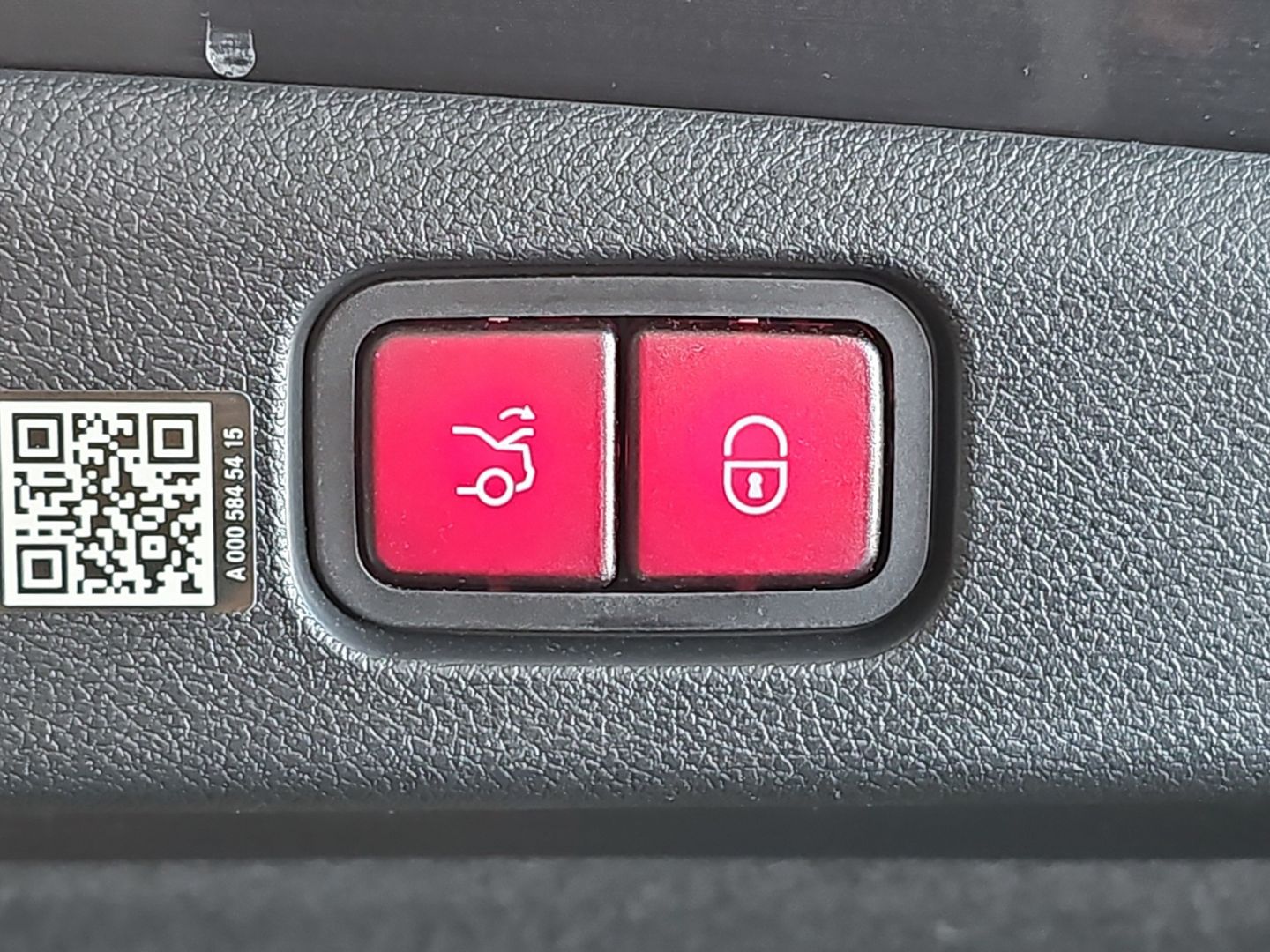 Mercedes-Benz Clase E 300 de con tecnología hibrida EQ 230 kW (313 CV)