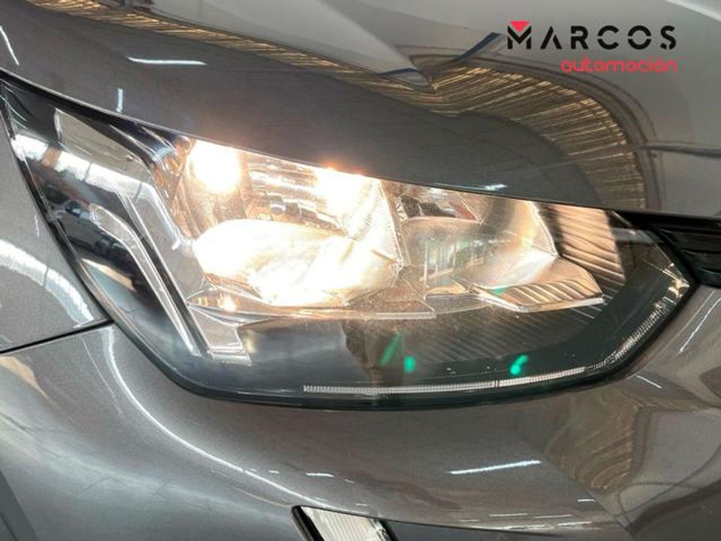 Peugeot 2008 Active Pack S&S PureTech 96 kW (130 CV)