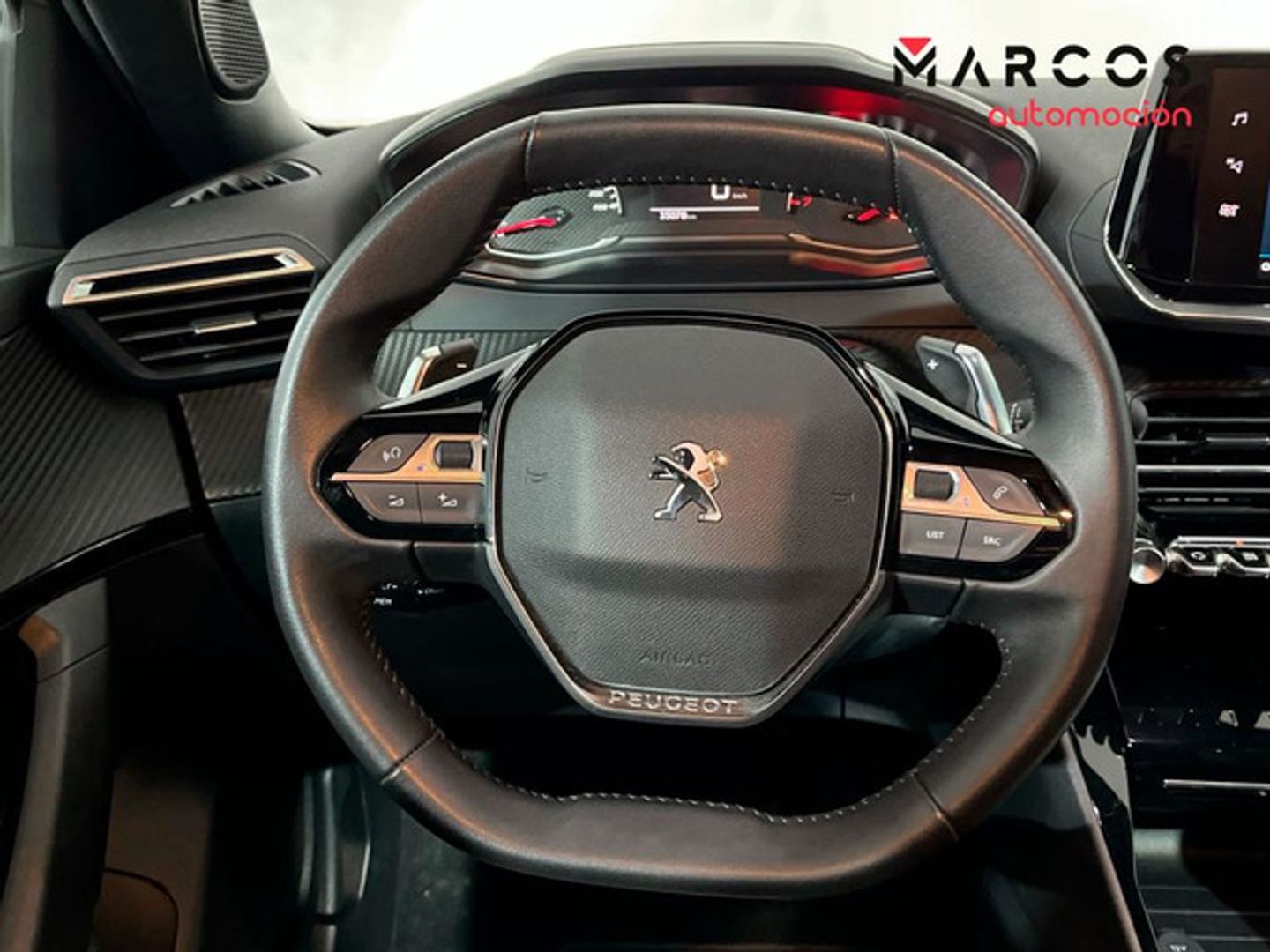 Peugeot 2008 PureTech 130 S&S Allure EAT8 96 kW (130 CV)