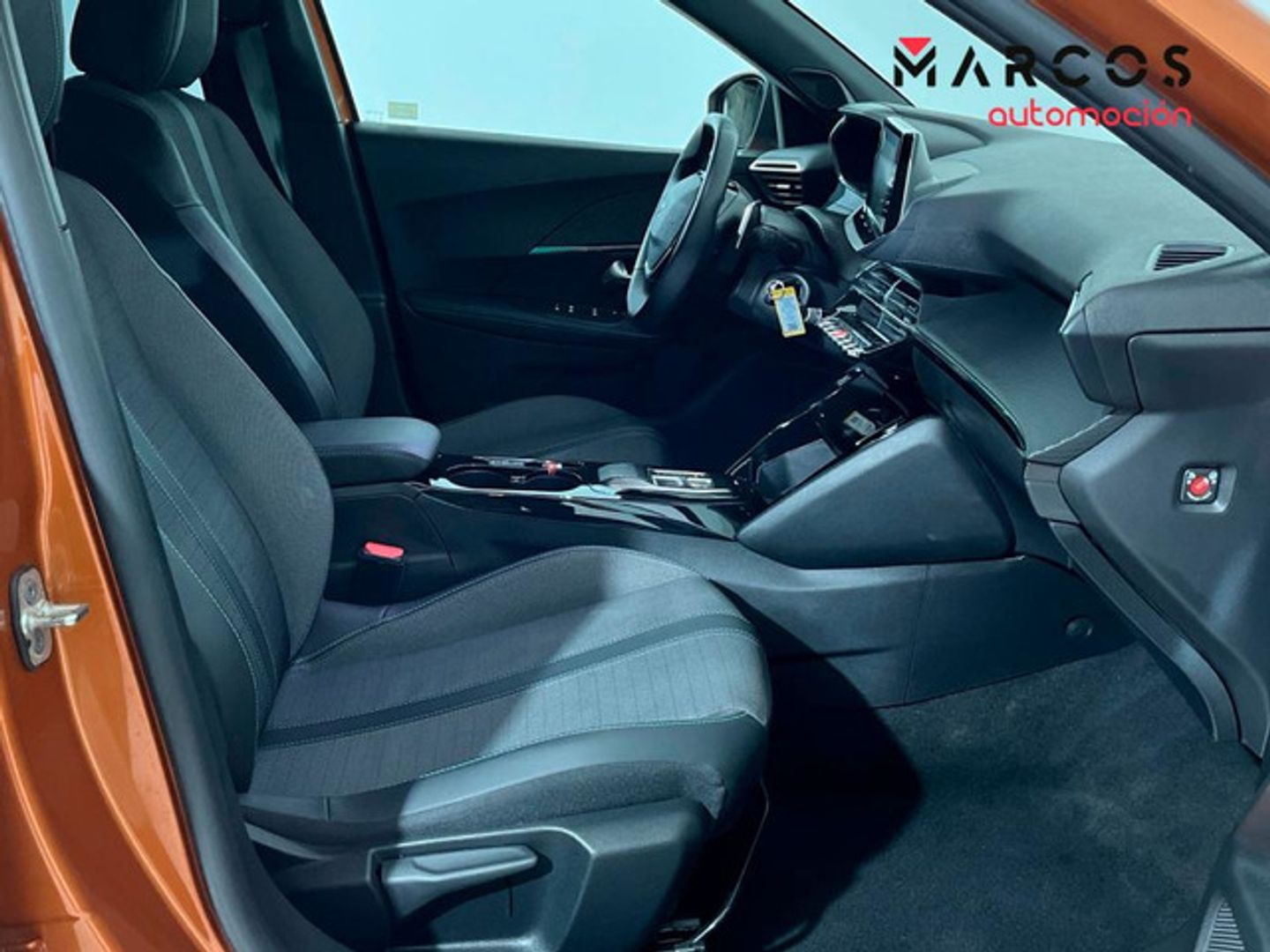 Peugeot 2008 PureTech 130 S&S Allure EAT8 96 kW (130 CV)