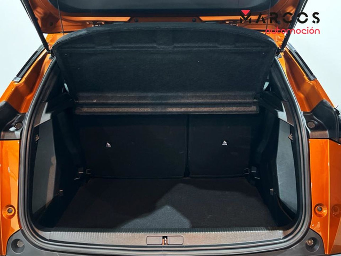 Peugeot 2008 Puretech 100 S&S Active Pack 75 kW (100 CV)