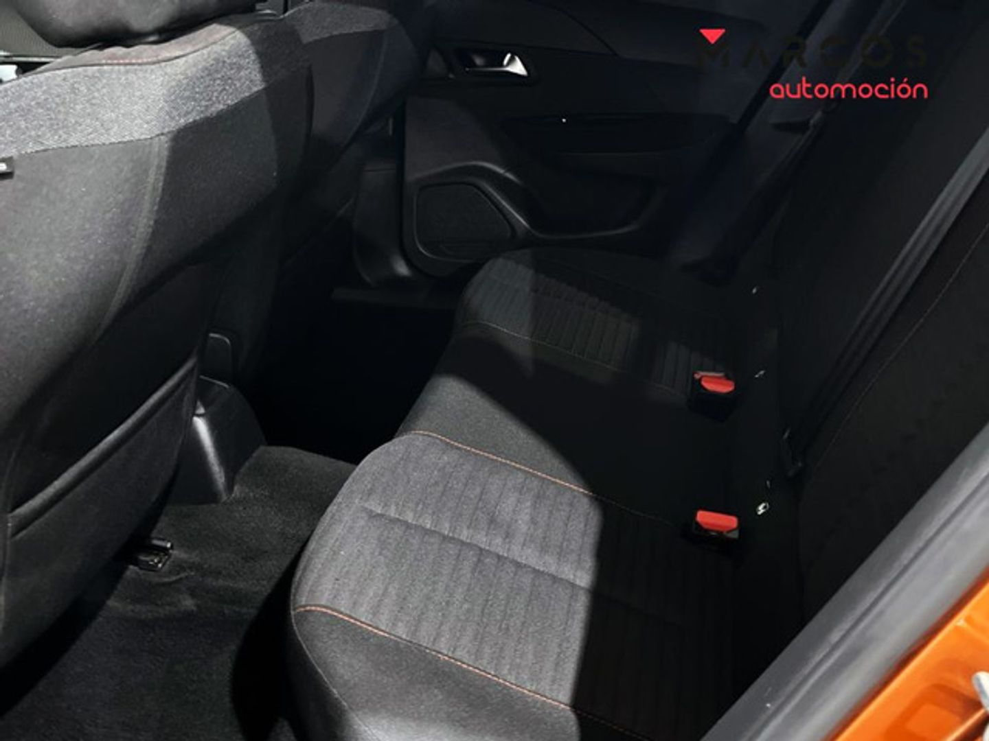 Peugeot 2008 Puretech 100 S&S Active Pack 75 kW (100 CV)