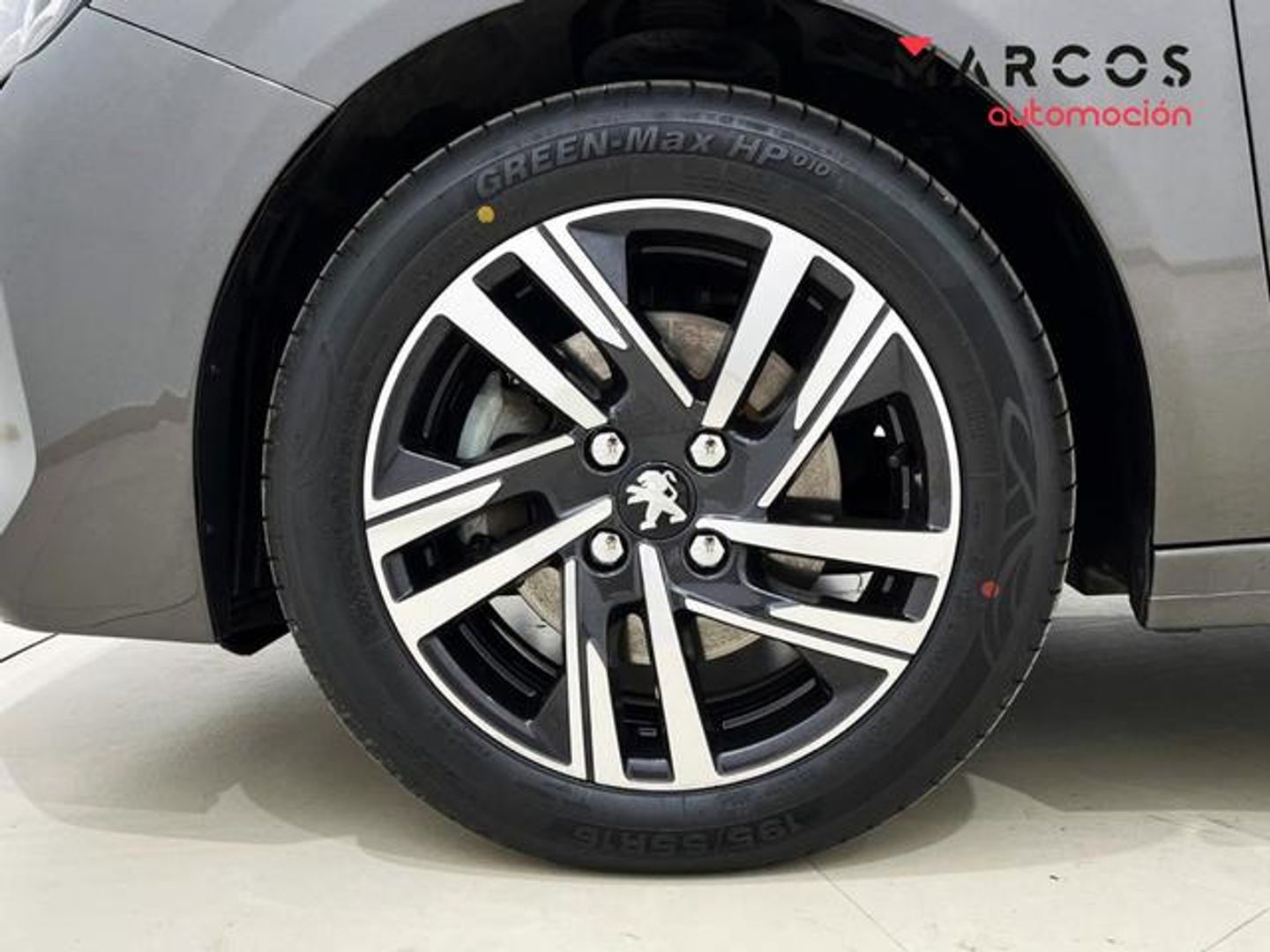 Peugeot 208 PureTech 100 Allure Pack 75 kW (100 CV)