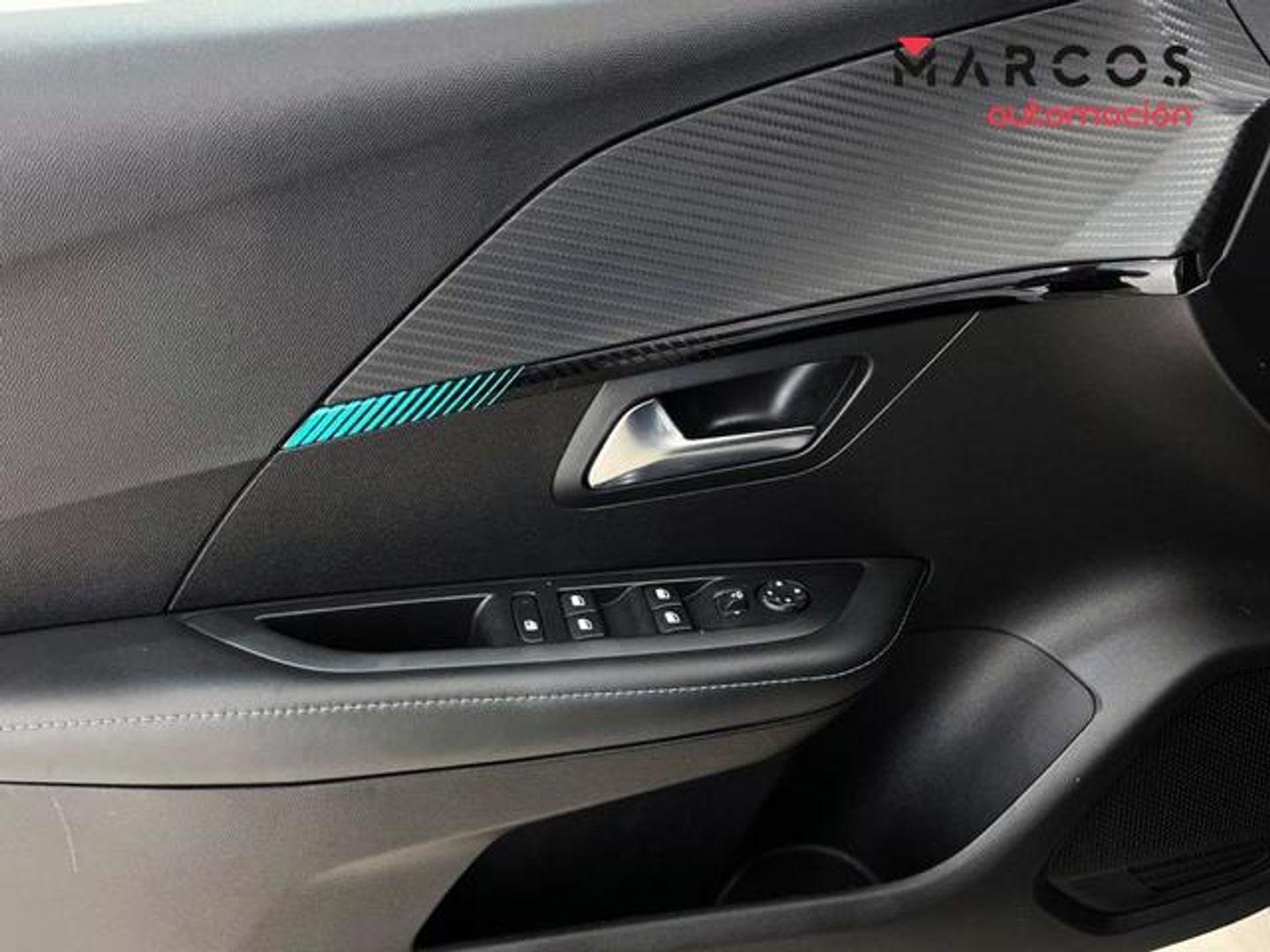 Peugeot 208 PureTech 100 Allure Pack 75 kW (100 CV)