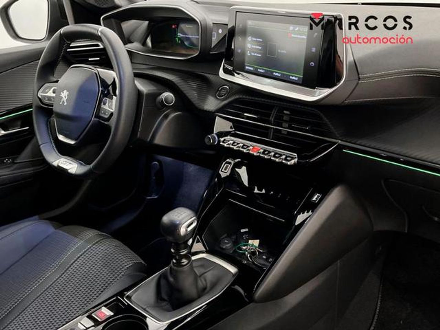 Peugeot 208 PureTech 100 GT 75 kW (100 CV)