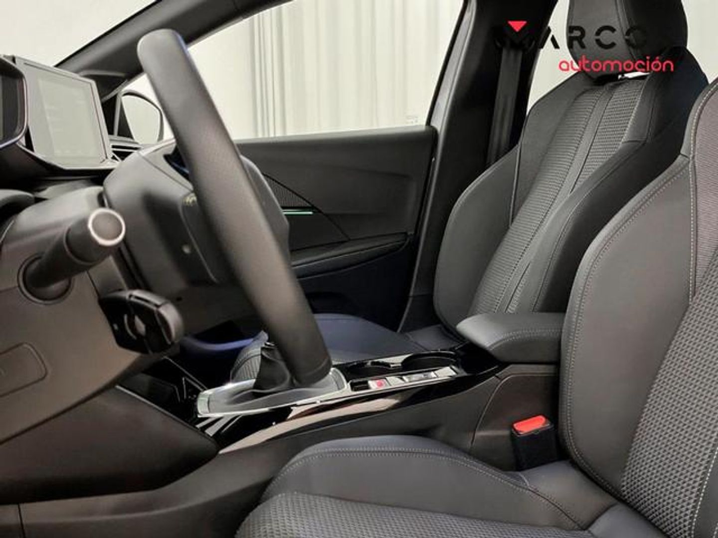 Peugeot 208 PureTech 100 GT 75 kW (100 CV)