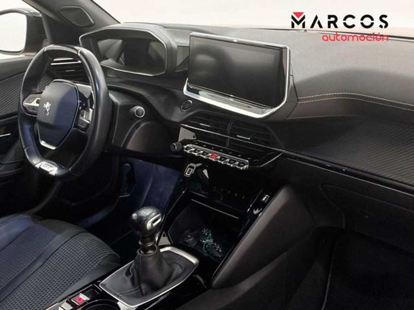 Peugeot 2008 PureTech 130 S&S GT 96 kW (130 CV)