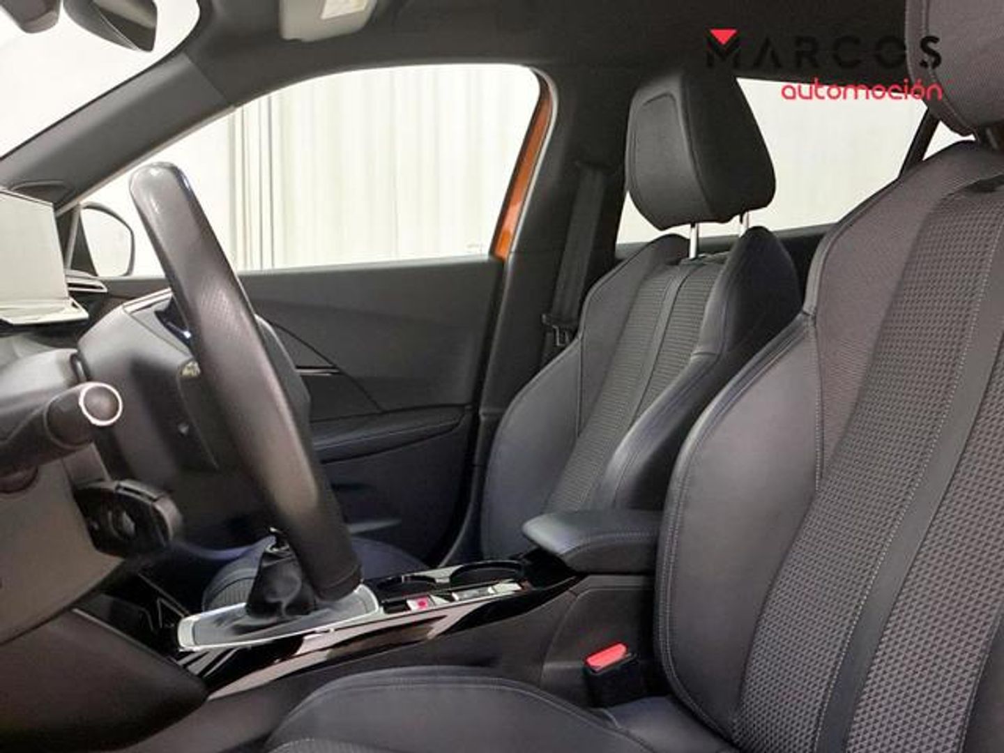 Peugeot 2008 PureTech 130 S&S GT 96 kW (130 CV)