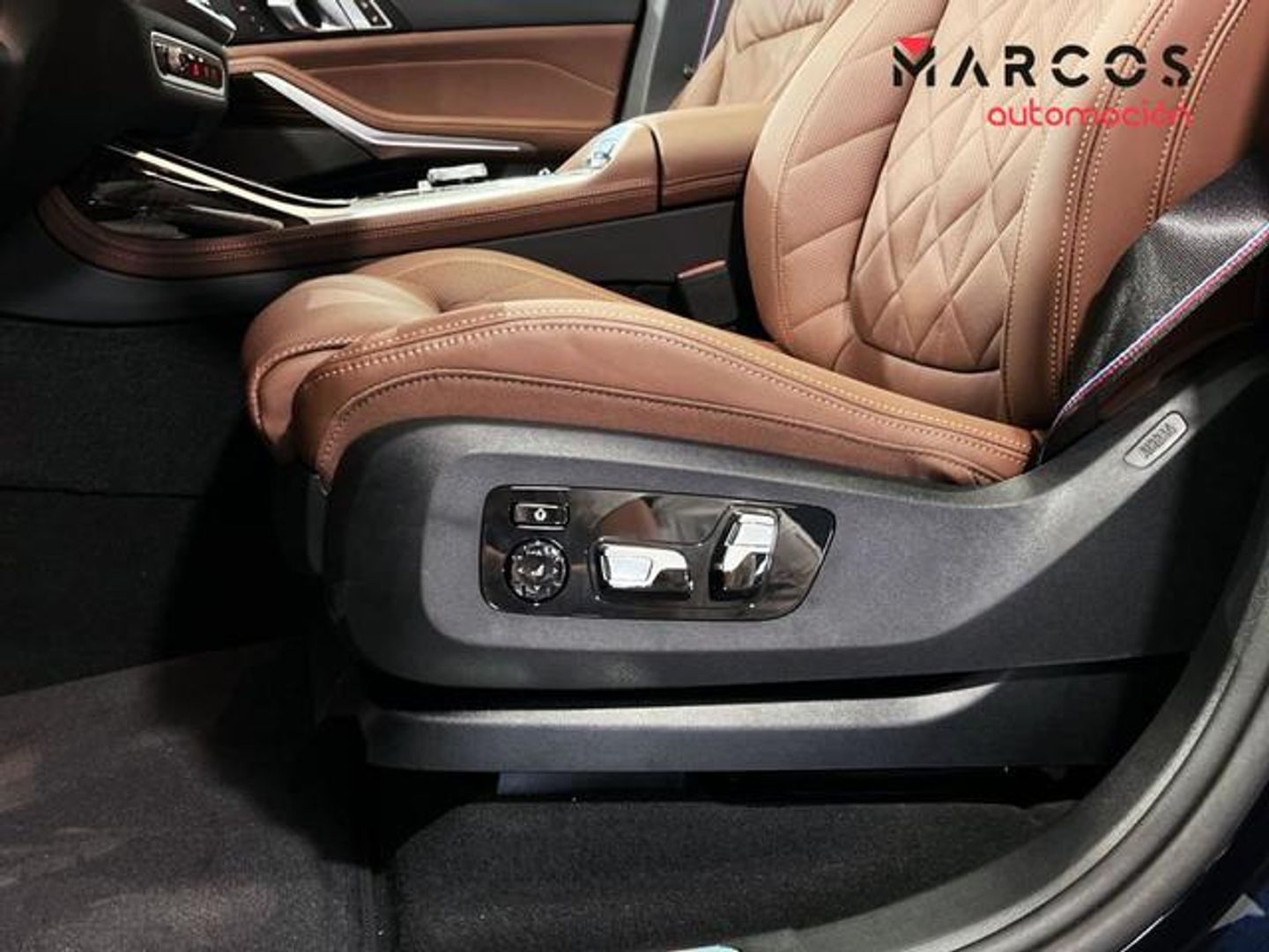 BMW X7 xDrive40d 259 kW (352 CV)