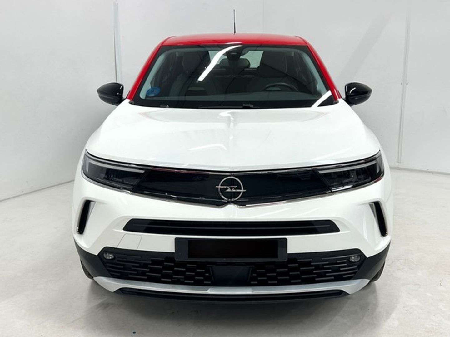 Opel Mokka-e BEV 50kWh Business Elegance-e 100 kW (136 CV)