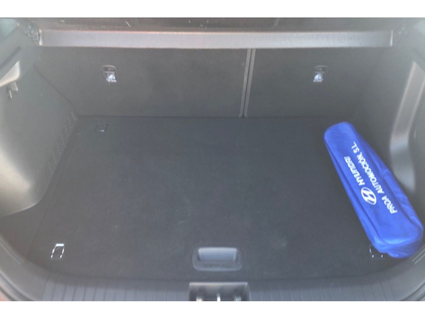 Hyundai Kona EV Style 150 kW (204 CV)