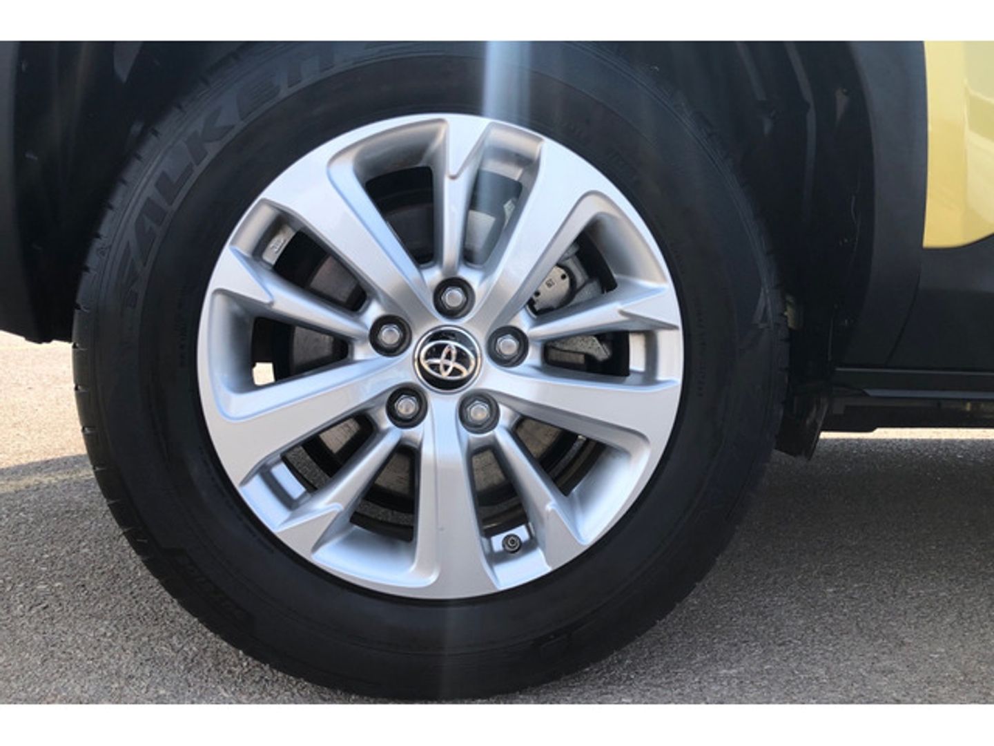 Toyota Yaris Cross 120H Adventure 85 kW (116 CV)