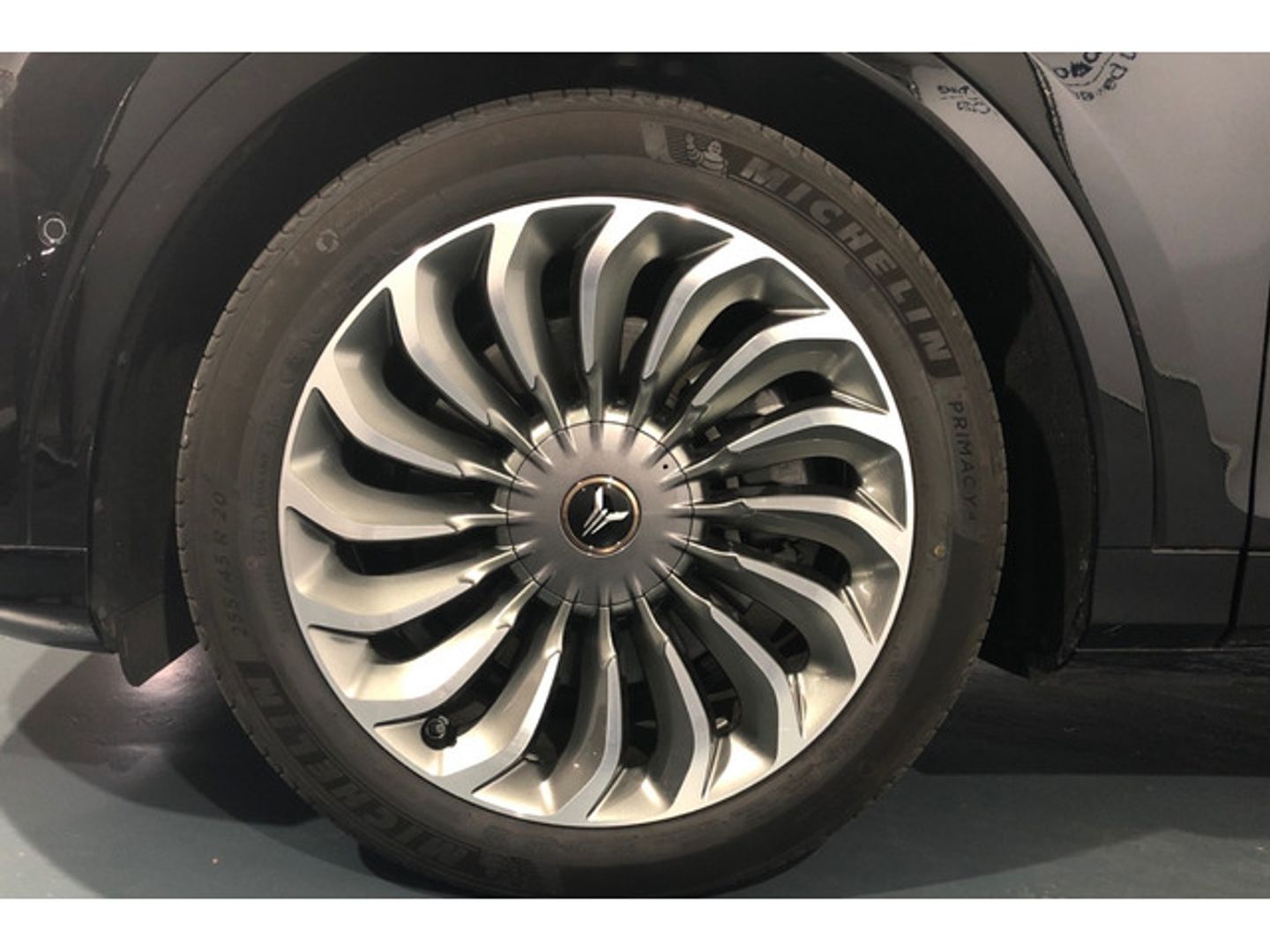 Voyah Free 107kW Luxury 360 kW (489 CV)