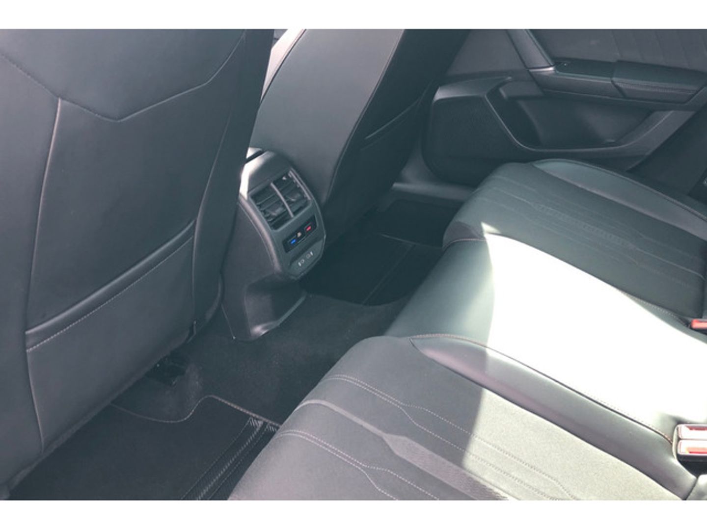CUPRA Formentor 2.0 TSI Launch Edition Gris Graphene 4Drive DSG 228 kW (310 CV)