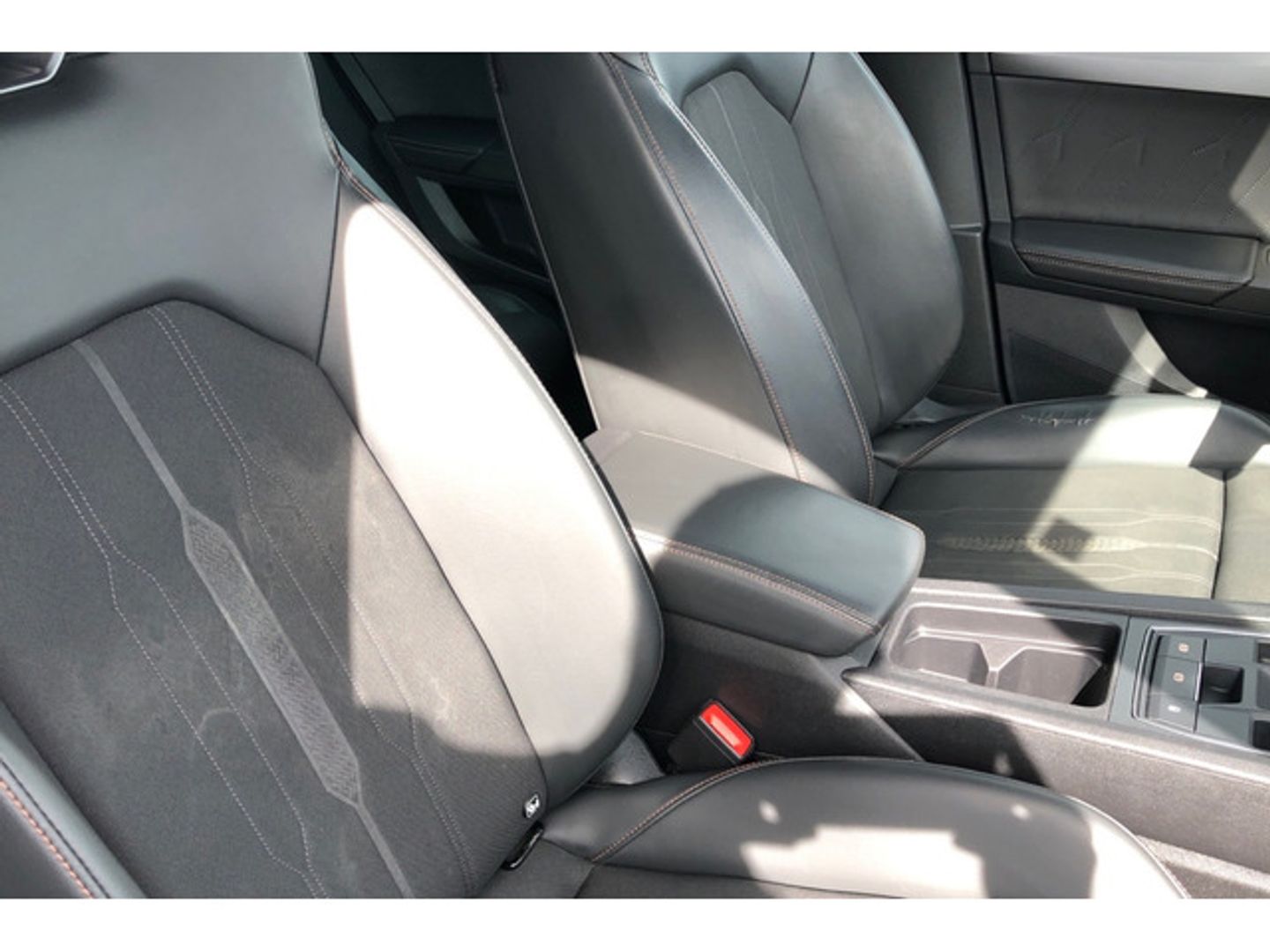 CUPRA Formentor 2.0 TSI Launch Edition Gris Graphene 4Drive DSG 228 kW (310 CV)