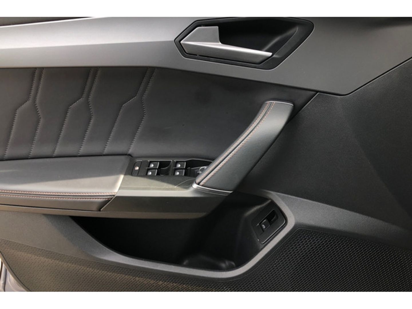 CUPRA Formentor 2.0 TSI Launch Edition Gris Graphene 4Drive DSG 228 kW (310 CV)