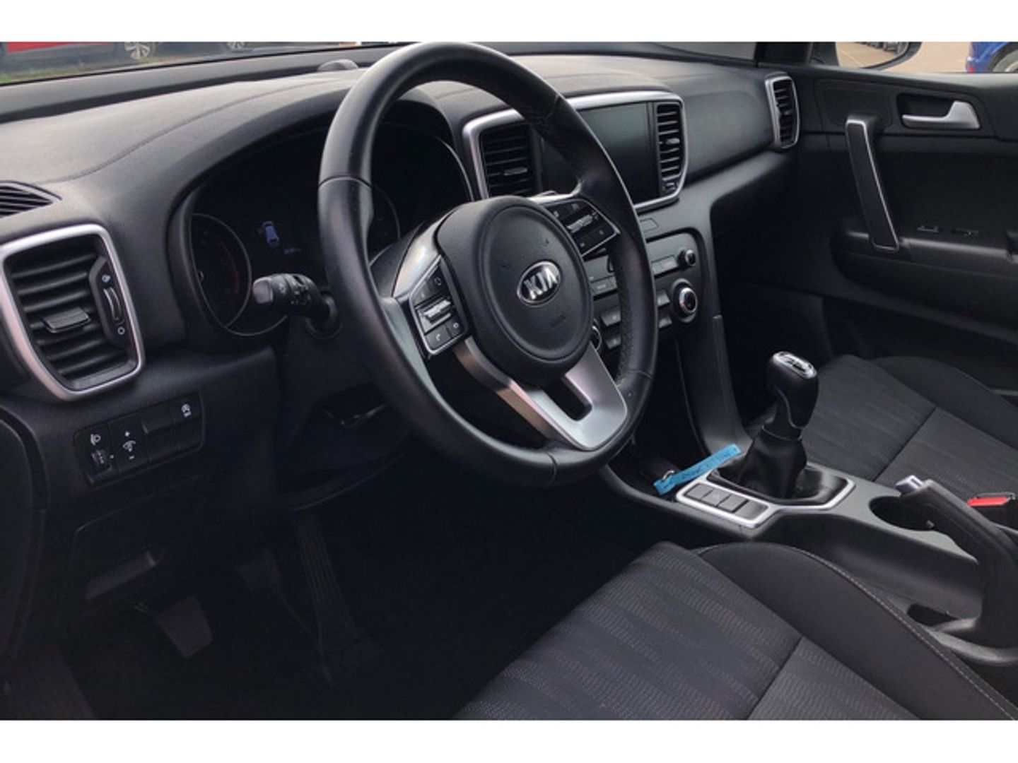 Kia Sportage 1.6 MHEV Concept 4x2 100 kW (136 CV)