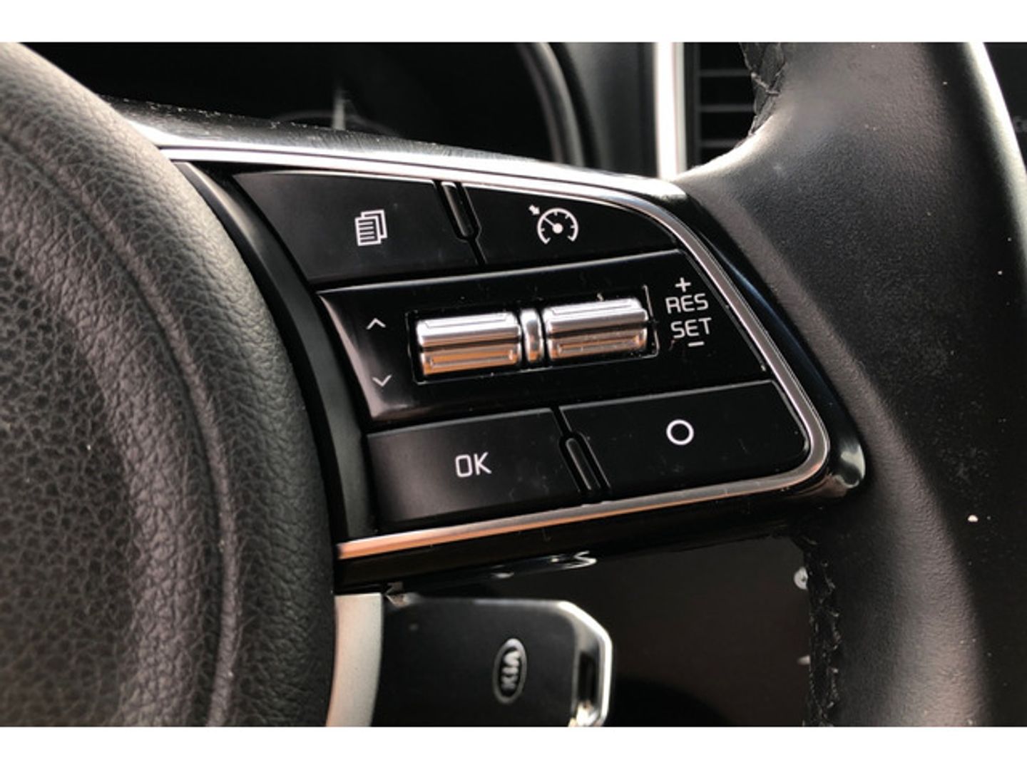 Kia Sportage 1.6 MHEV Concept 4x2 100 kW (136 CV)