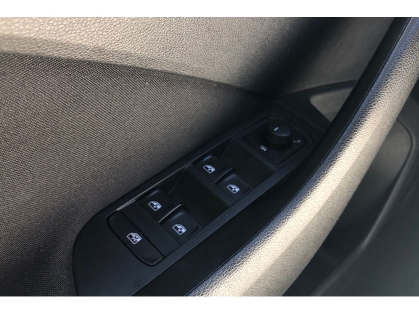 Skoda Kamiq 1.0 TSI Ambition DSG 81 kW (110 CV)