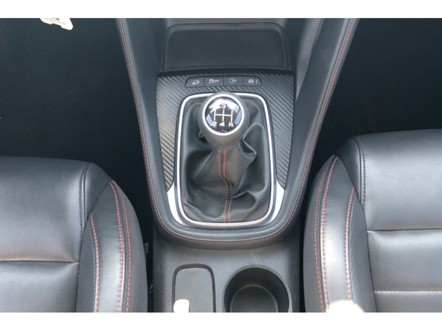 MG ZS 1.5 Luxury 78 kW (106 CV)