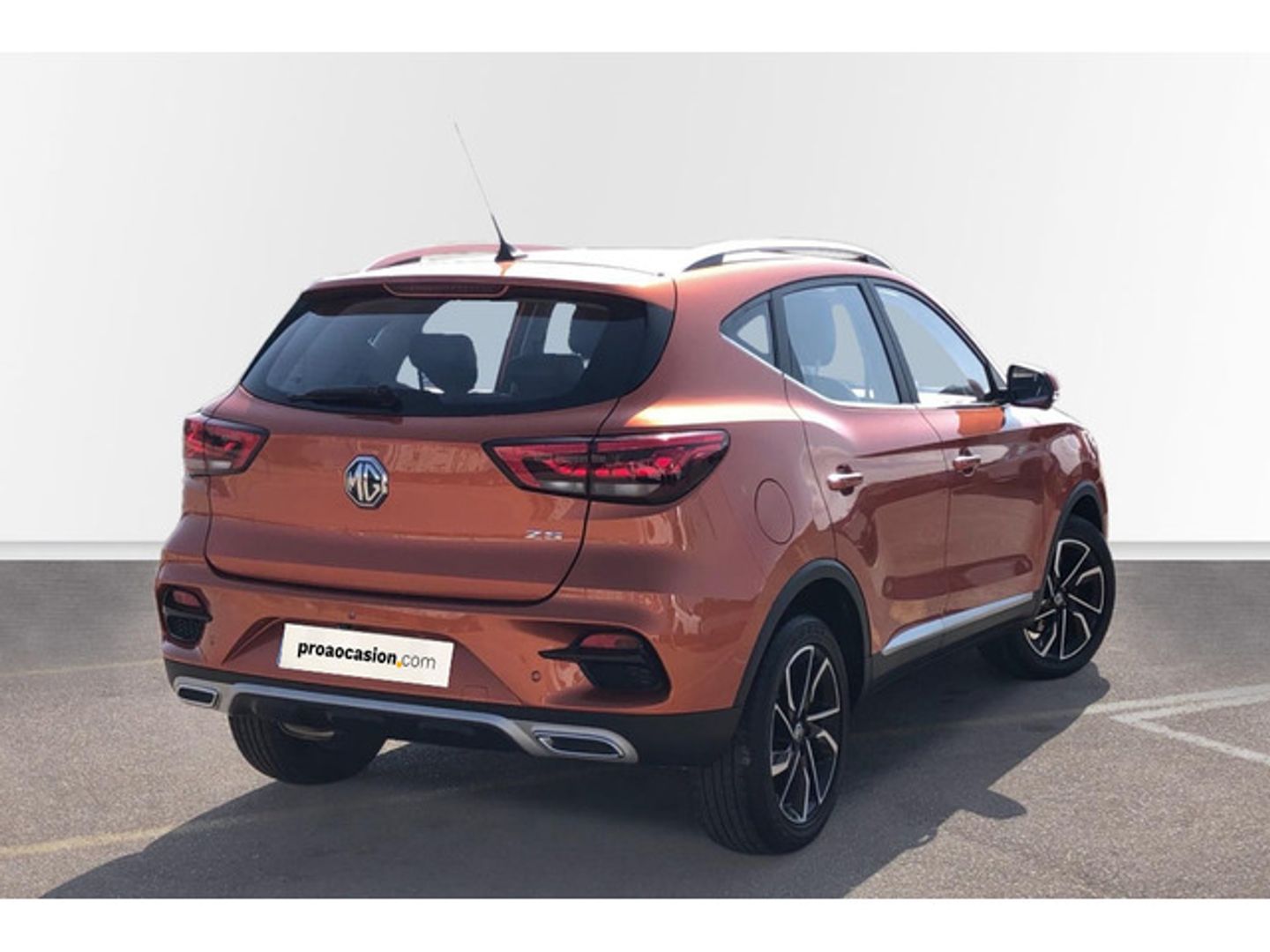 MG ZS 1.5 Luxury 78 kW (106 CV)