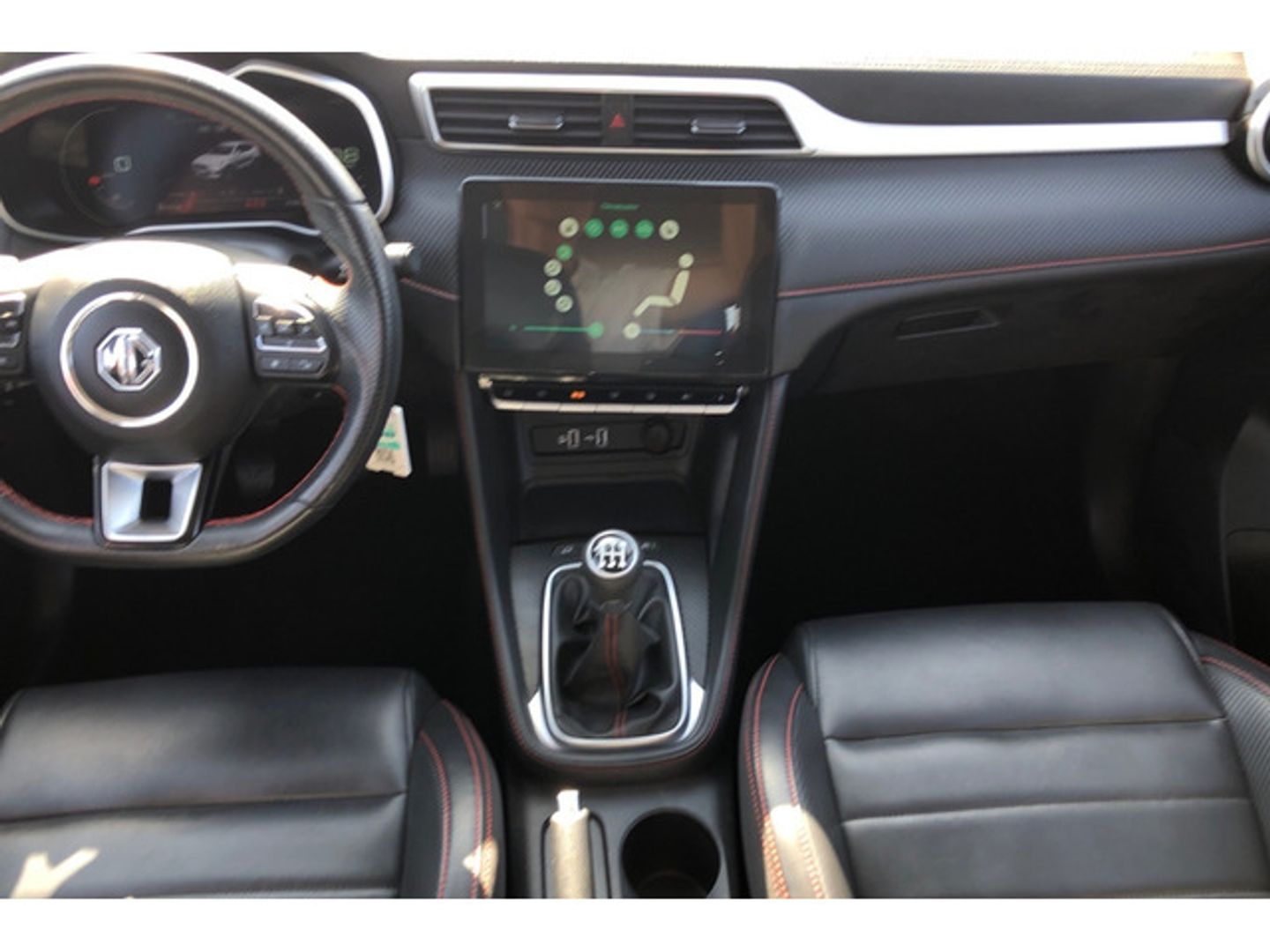 MG ZS 1.5 Luxury 78 kW (106 CV)