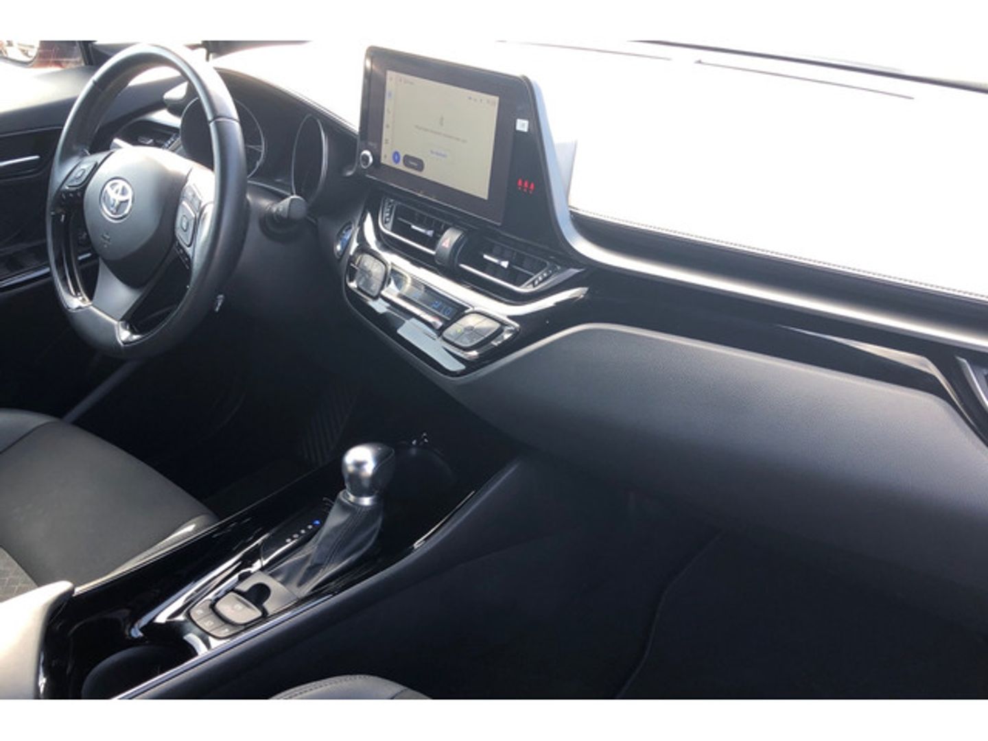 Toyota C-HR 1.8 125H Advance 90 kW (122 CV)