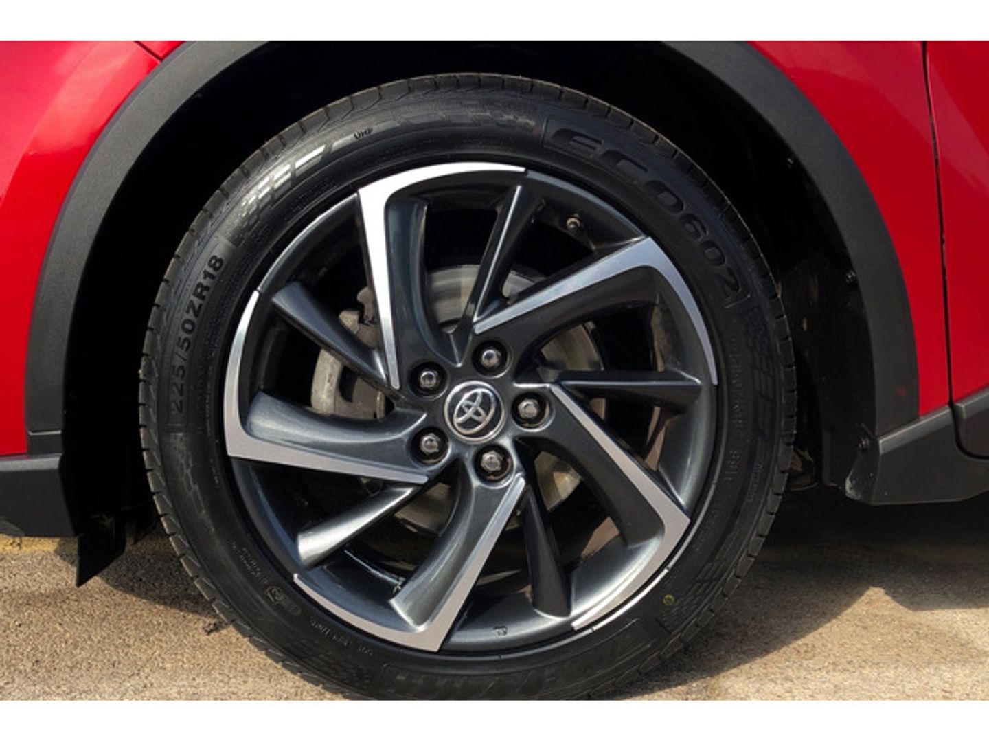 Toyota C-HR 1.8 125H Advance 90 kW (122 CV)