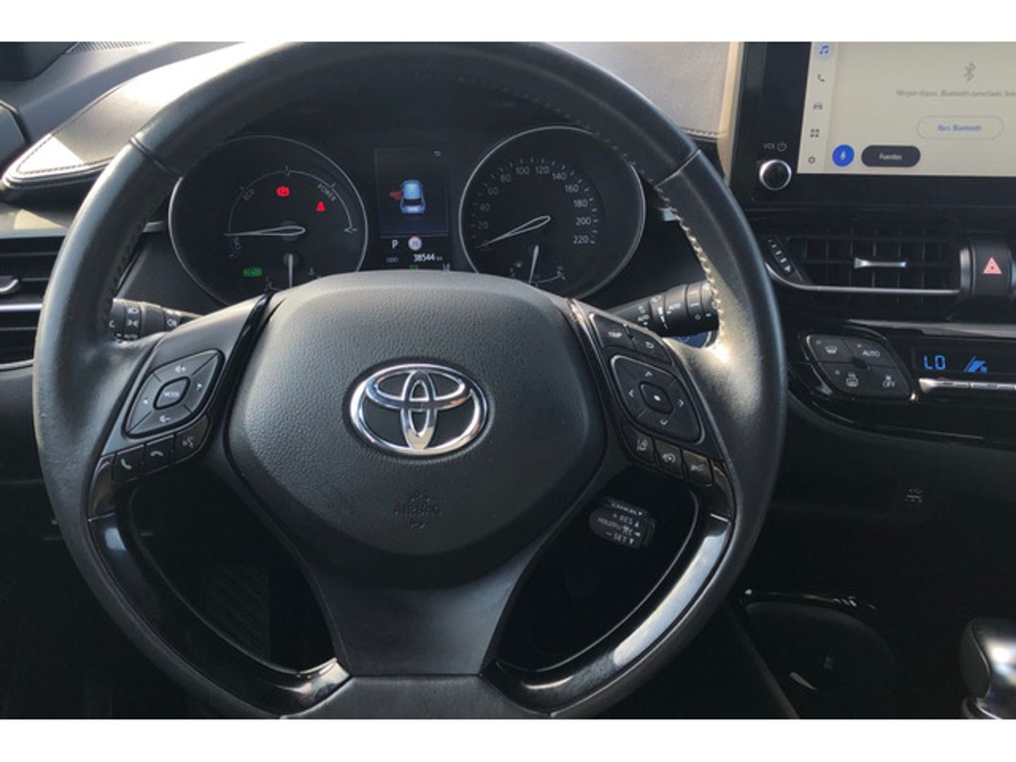 Toyota C-HR 1.8 125H Advance 90 kW (122 CV)