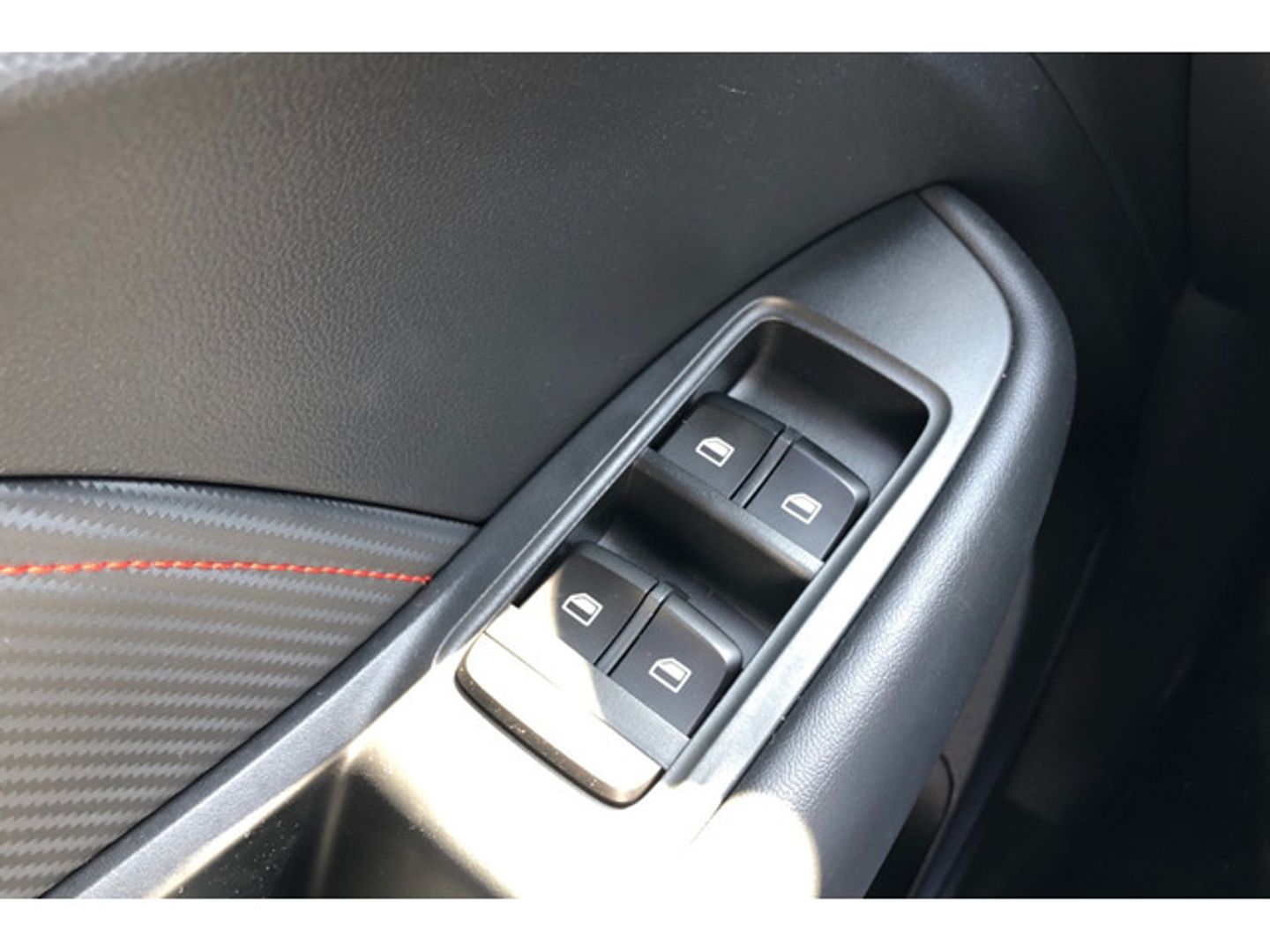MG ZS 1.5 Luxury 78 kW (106 CV)