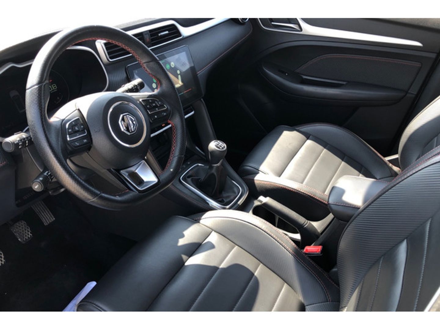 MG ZS 1.5 Luxury 78 kW (106 CV)
